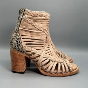 Freebird By Steven Beige Bela Shoe Womens 7 Tan Strappy Woven Heels Sandal Zip