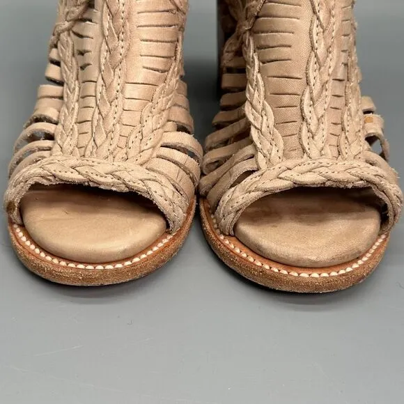Freebird By Steven Beige Bela Shoe Womens 7 Tan Strappy Woven Heels Sandal Zip