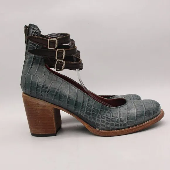 Freebird By Steven Randi Women's Size 11 Booties Embossed Leather Heels Shoes