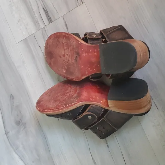 FREEBIRD MOONSTAR  SANDALS