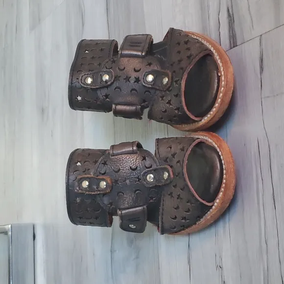 FREEBIRD MOONSTAR  SANDALS