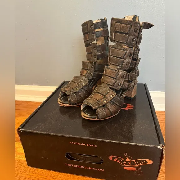 Freebird Zane sandals