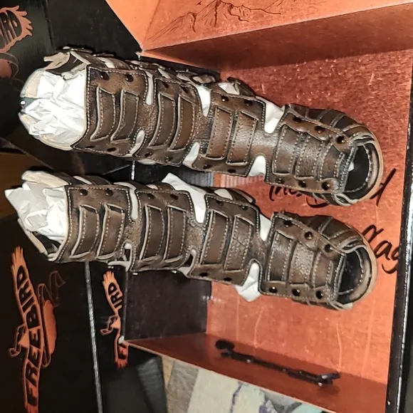 Freebird Zane Sandals