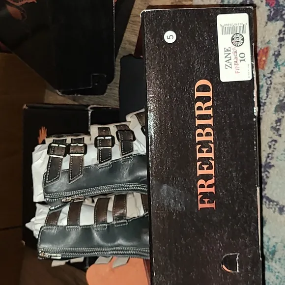 Freebird Zane Sandals