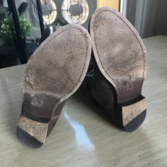 Frye | Bailey Button Boots