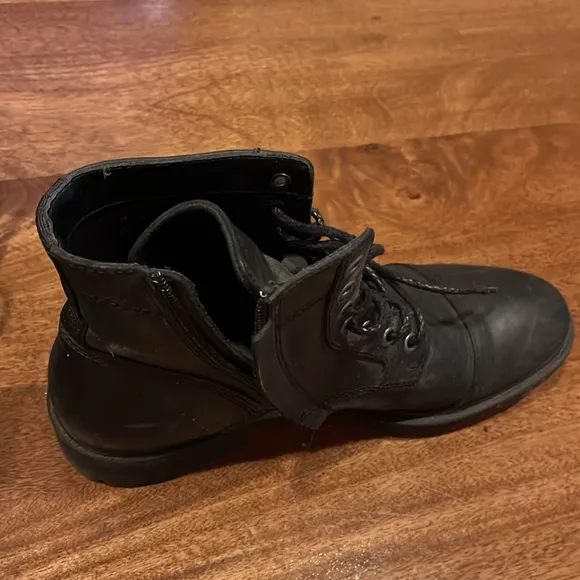 Frye Black Leather Men's Boots size 11