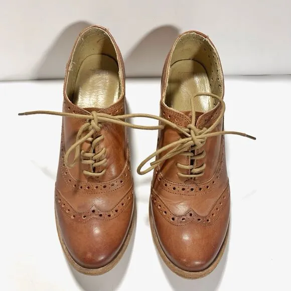 FRYE Brown Leather Wing Tip Laced Oxfords Heels Shoes Women's Sz 7.5