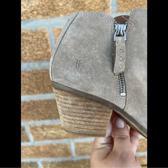 Frye Double Zip Ankle Boot Ash Judith 6