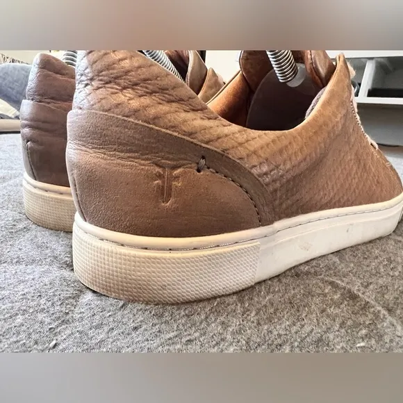 FRYE IVY LOW LACE Gray (Brownish) Sz 8 Leather Sneakers Orig $150