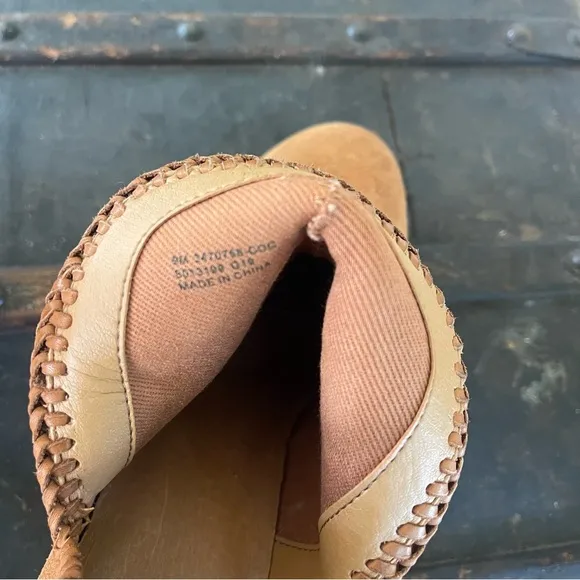 Frye Phoebe Braided Cut Out Booties 9