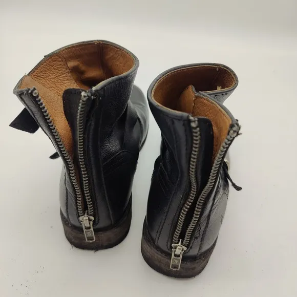 Frye Tyler Engineer Black Leather Moto Buckle Zipper Ankle Booties Womens 8.5