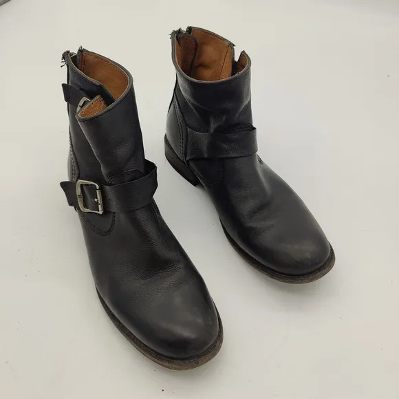 Frye Tyler Engineer Black Leather Moto Buckle Zipper Ankle Booties Womens 8.5