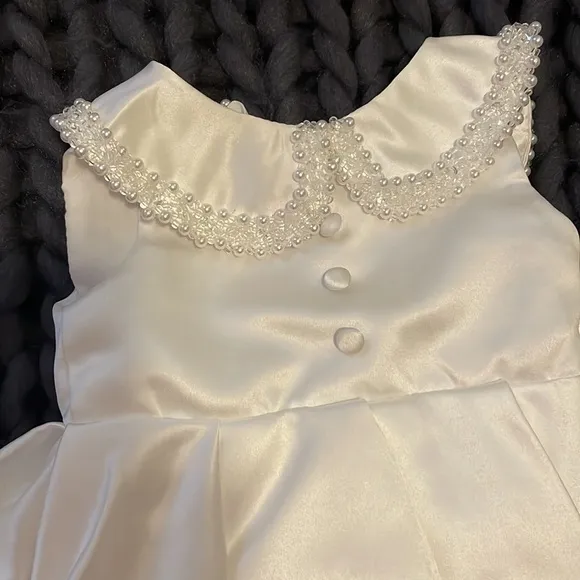 Full flower girl outfit with shoes and accessories