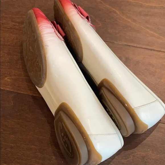 Geox  patent leather flats Sz 7.5