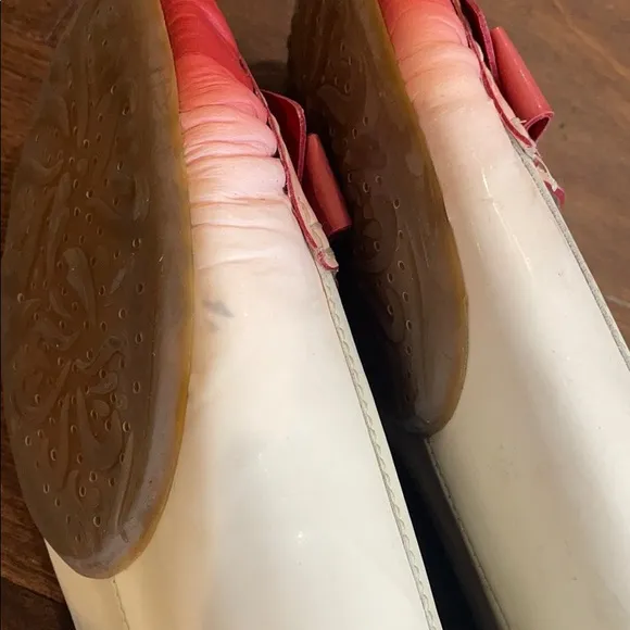 Geox  patent leather flats Sz 7.5