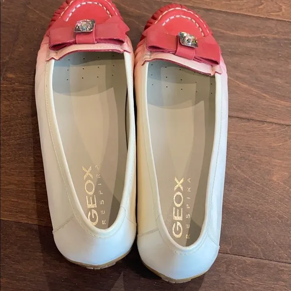 Geox  patent leather flats Sz 7.5