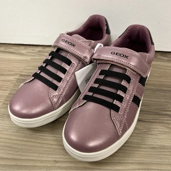 Geox Respira Girls Purple/ Black Sequins Sneakers Velcro US 3.5/ EUR 35 NWOB