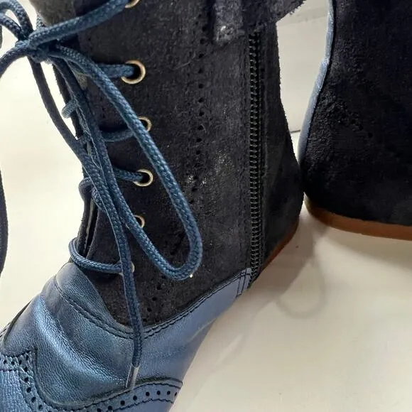 Gepetto’s Blue Pascuala Girls Boots