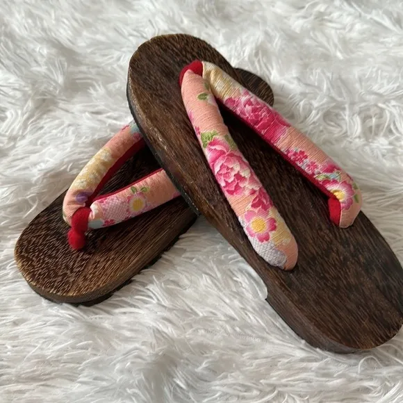 Geta Sandals for Women size7