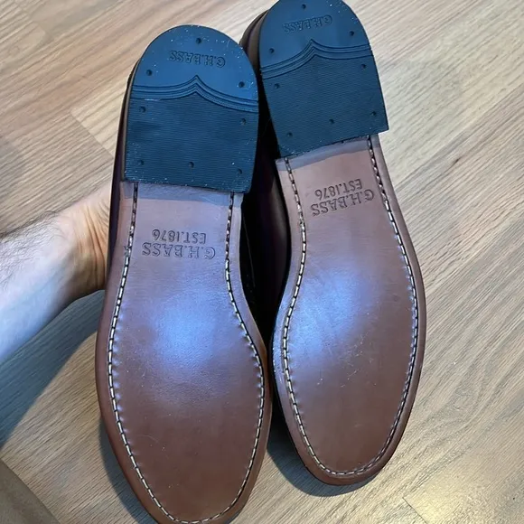 G.H. Bass &amp; Co. Men's Tassel Weejun Loafers in Wine