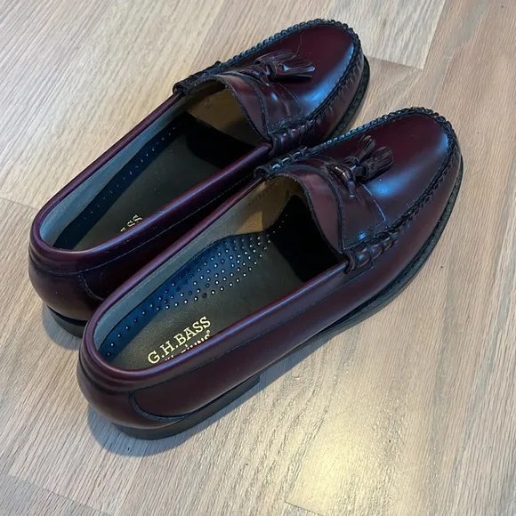 G.H. Bass &amp; Co. Men's Tassel Weejun Loafers in Wine