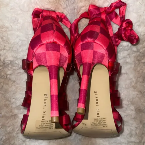 Gianni Bini Checkered Tie Wrap Heels