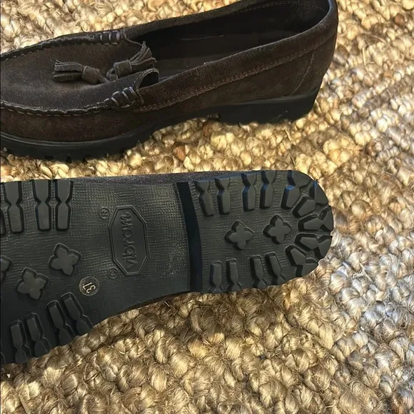 GianRos Brown Italian Suede Tassel Loafers Size 37