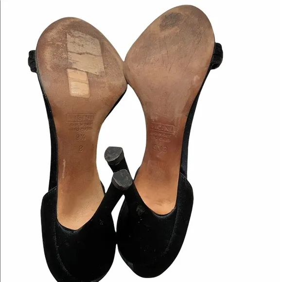 GIUSEPPE ZANOTTI Black Crystal Embellishments Sandals Size 9.5