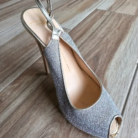 Giuseppe Zanotti Crystal Embellished Heels Eur. 40