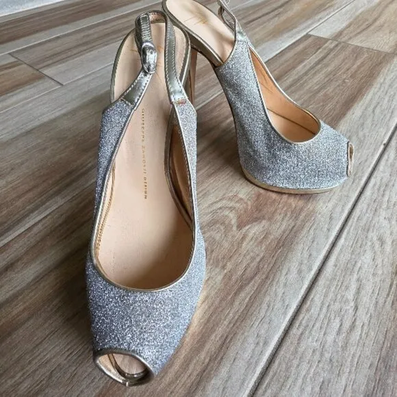 Giuseppe Zanotti Crystal Embellished Heels Eur. 40