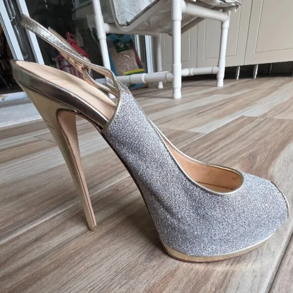 Giuseppe Zanotti Crystal Embellished Heels Eur. 40