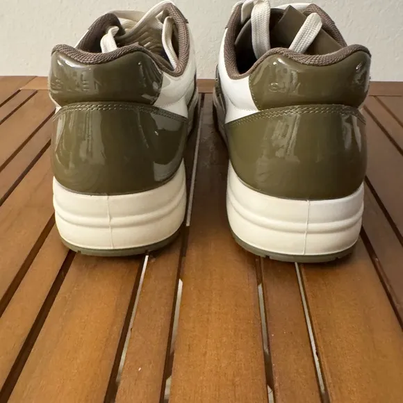 Givenchy sneakers 41