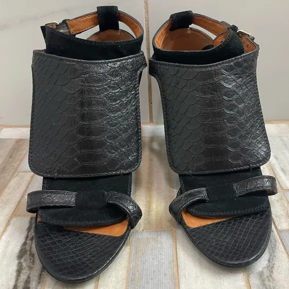 Givenchy Womens Black Snake Print Leather Ankle Strap Heels Size EU 37