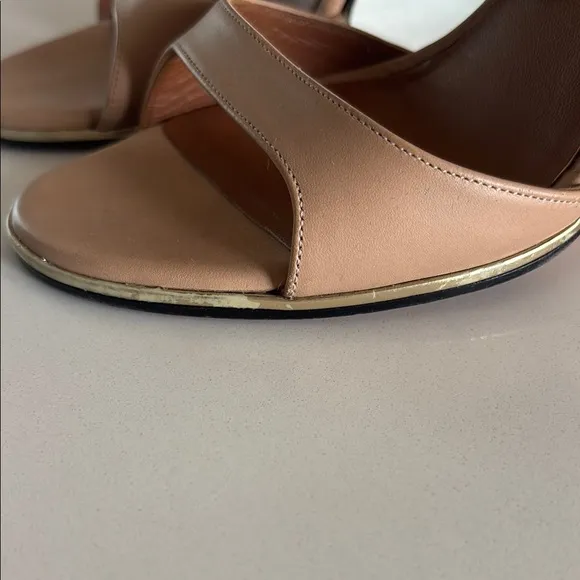 Givenchy Women's Tan Heels
