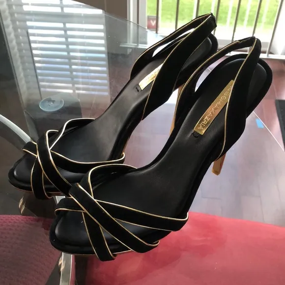 GOLD TRIM HEEL BCBGMAXAZRIA SHOES