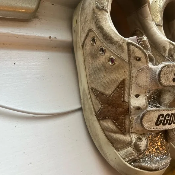 Golden Goose kids size 28 unisex used