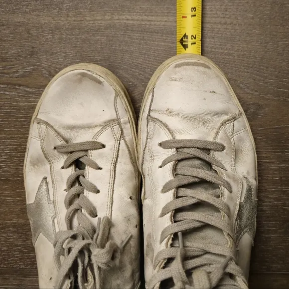 Golden Goose Sneakers – Lightly Worn – Women’s 11.5 / Men’s 10 – Unisex