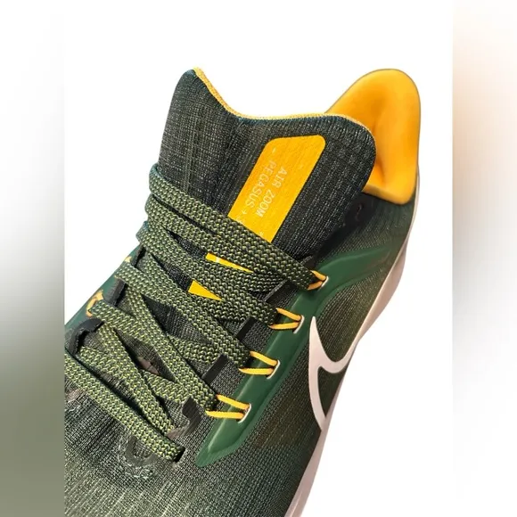 Greenbay Packers Unisex Officially Authorized Nike Sneakers