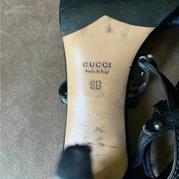 Gucci Elegant Black Strappy Heels