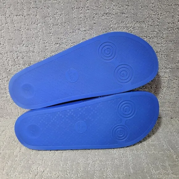Gucci Pursuit Slide Men's Size US 10 Blue Rubber GG Perforated Sandals.