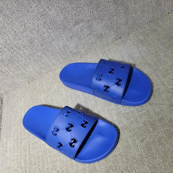 Gucci Pursuit Slide Men's Size US 10 Blue Rubber GG Perforated Sandals.