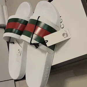 Gucci Sandals Size 8