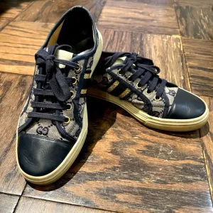 Gucci sneakers, size 37