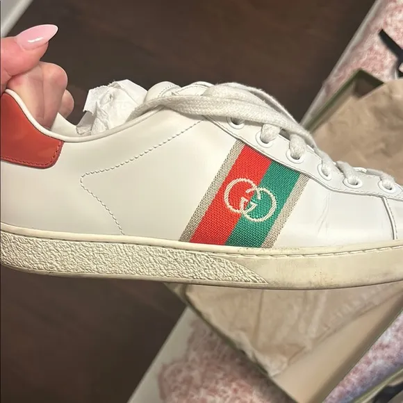 Gucci White and Red Sneakers Classic Luxury Style