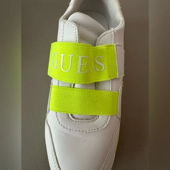Guess Peggy Neon Women Sneakers