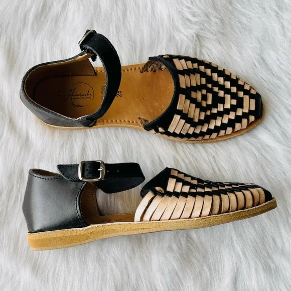 HANDMADE Haurache Sandals hand made in Mexico IOB size 9