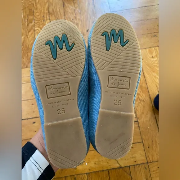 Handmade shoes can be unisex great condition