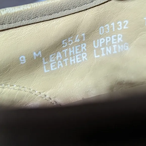 Hanover Loafers Mens Shoes Size 9M Leather Slip On Tan Cream VTG Defect