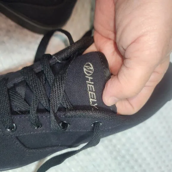 HEELYS EUC UNISEX  SZ 8 LAUNCH PRO BLACK WHEELS SNEAKER SHOES