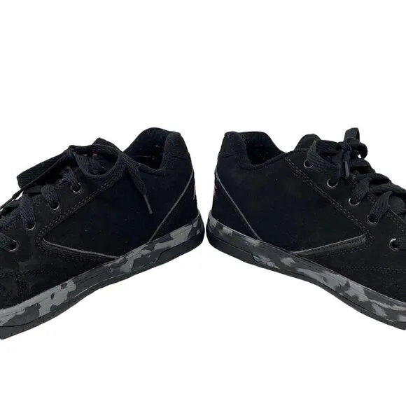 Heelys Propel 2.0 Unisex Skate Wheeled Sneakers Shoes Black Red Youth Sz 7 / 39